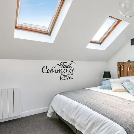 Lucarnes - 3 étoiles - Welkeys Appartement Honfleur